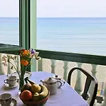 Hotel Badano Sul Mare 3*