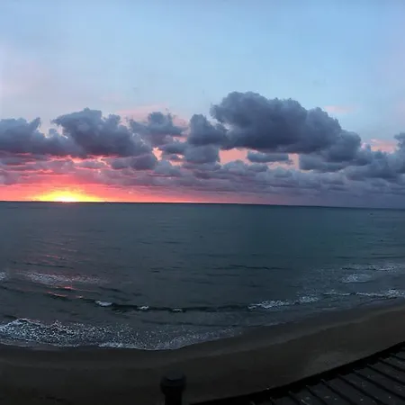 Badano Sul Mare
