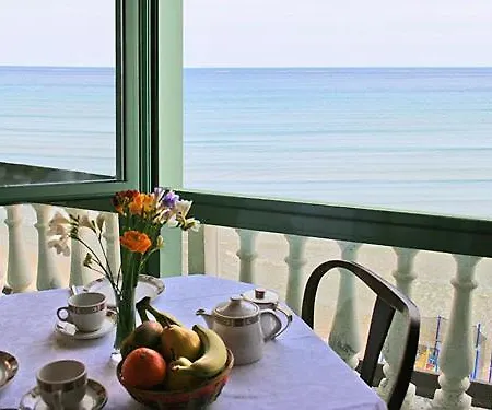 מלון Badano Sul Mare 3*