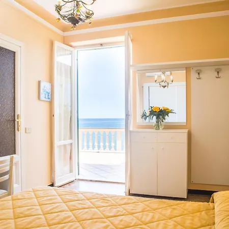 Badano Sul Mare 3*
