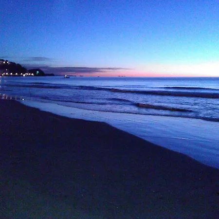 Готель Badano Sul Mare Алассіо