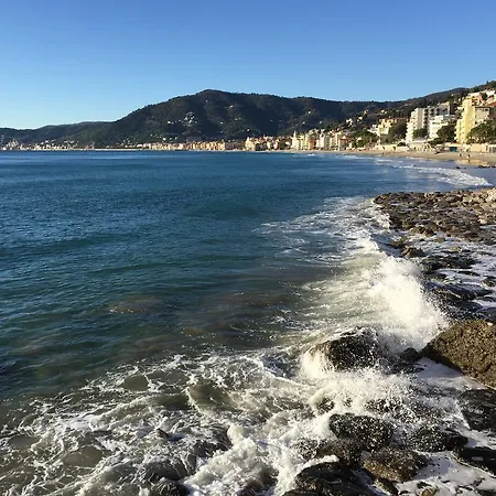 Готель Badano Sul Mare Алассіо