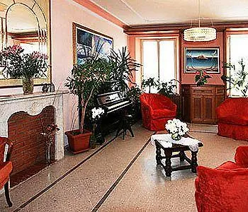 Готель Badano Sul Mare