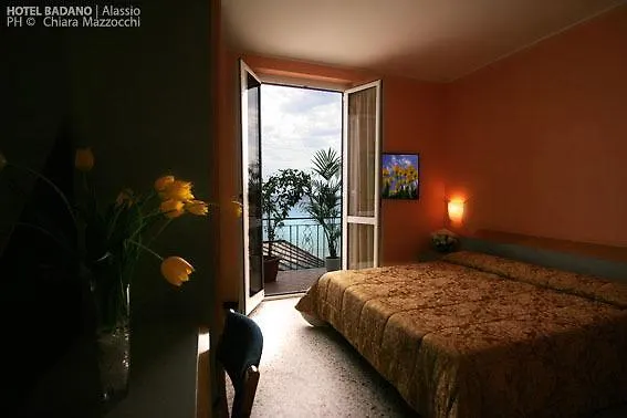 Badano Sul Mare